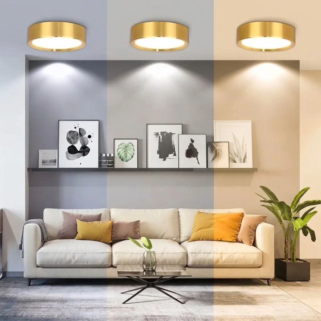 Spot LED doré en blanc froid, blanc neutre et blanc chaud