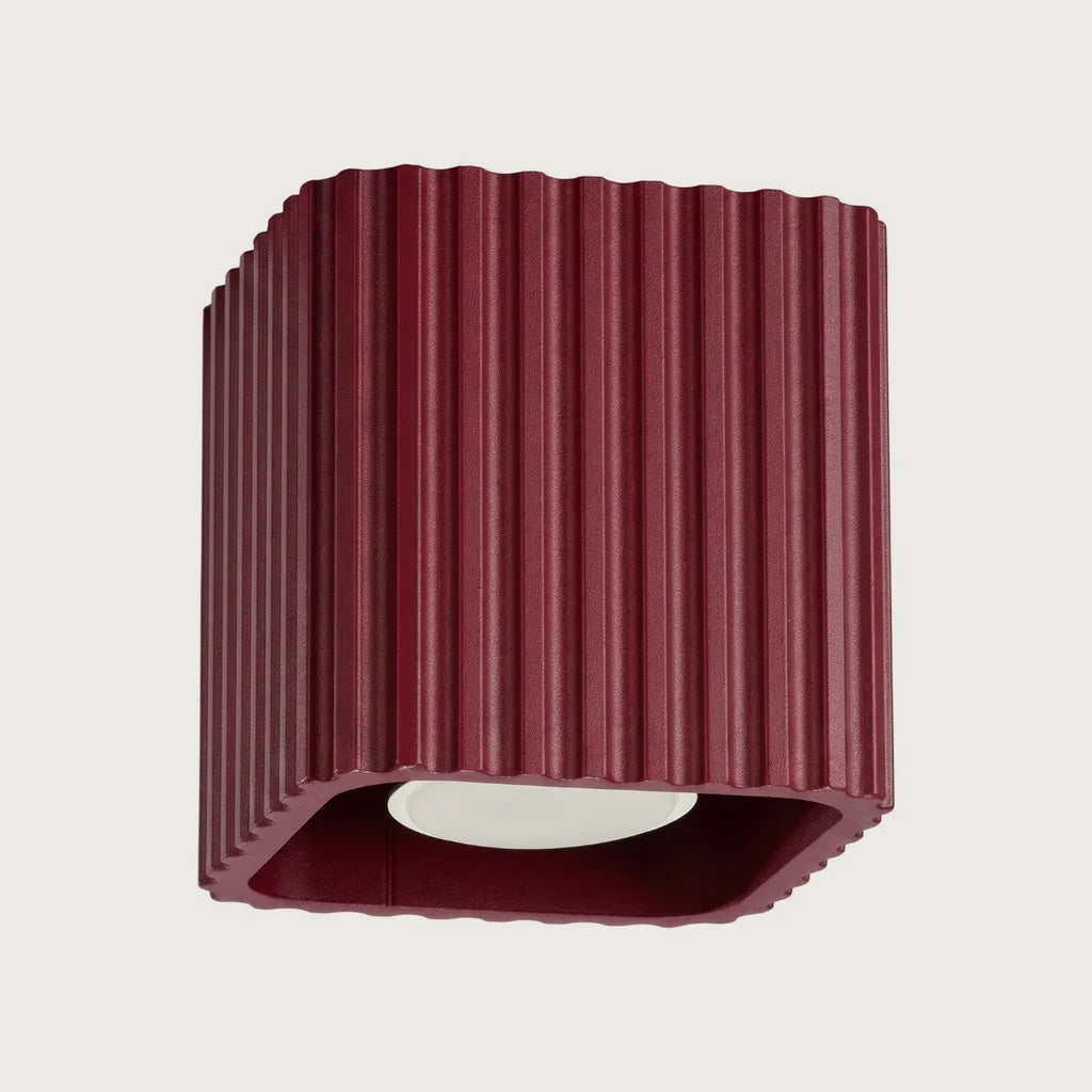 Spot plafond carré cannelé en saillie, coloris bordeaux (1 spot – GU10)