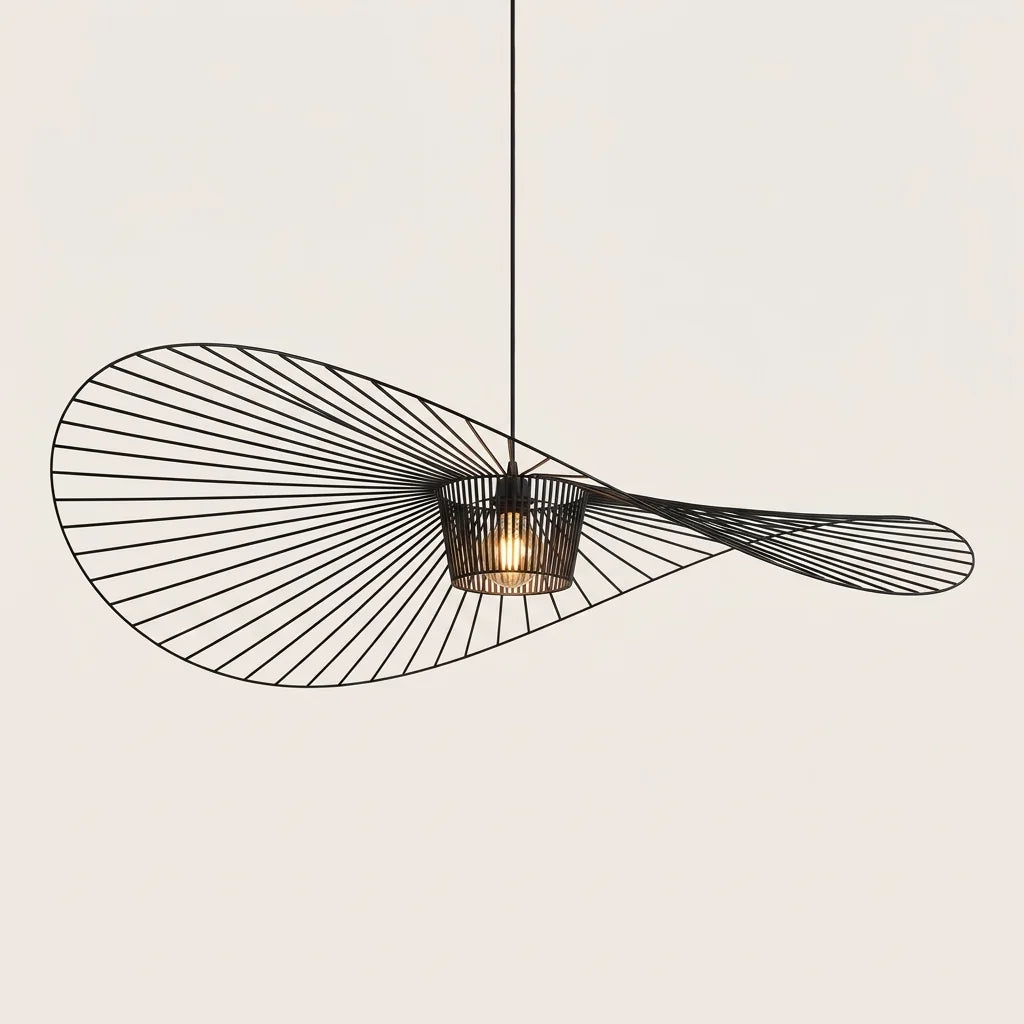 Suspension chapeau géant à lamelles noir