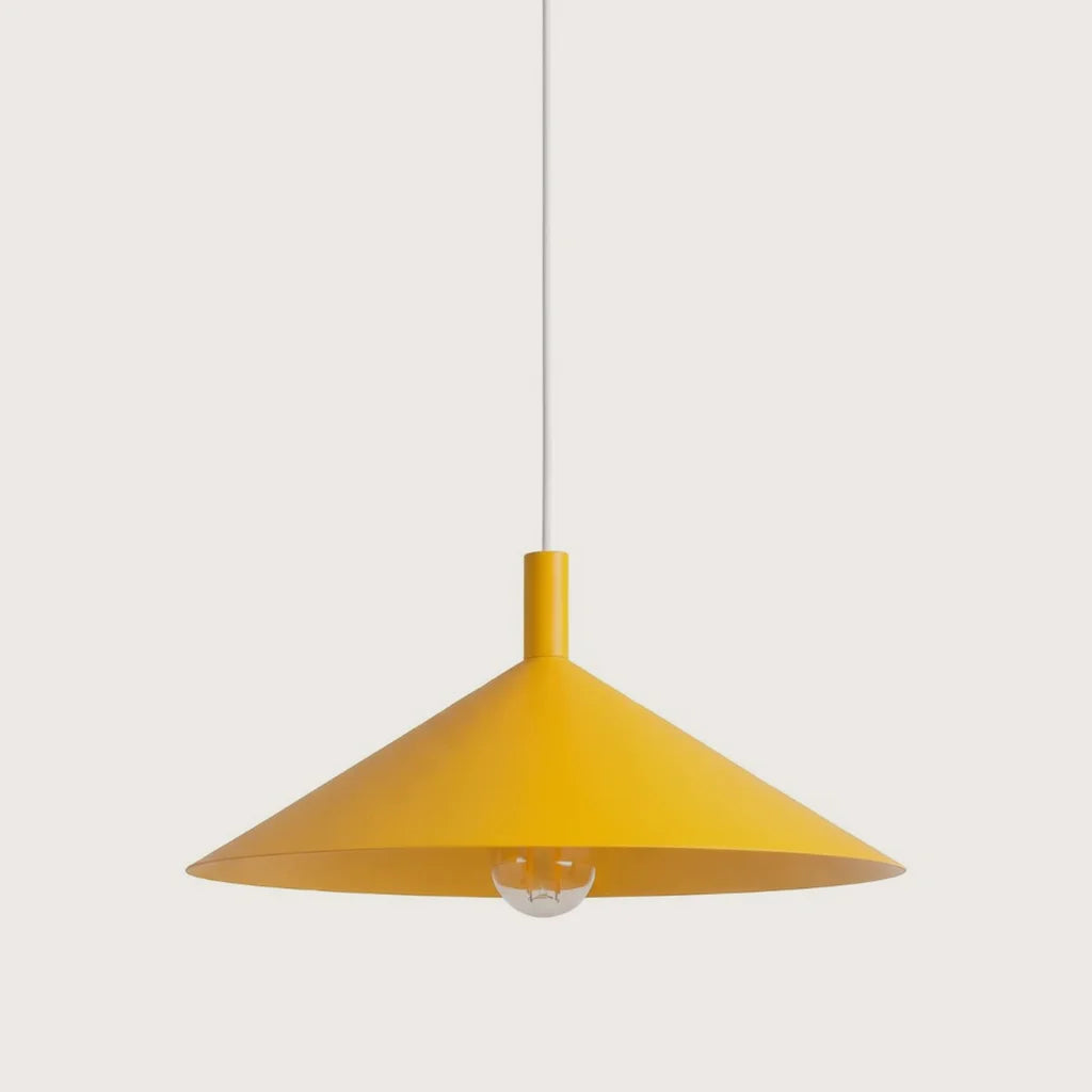 Suspension cône en acier, coloris jaune (1 lumière – Ø 40 cm)