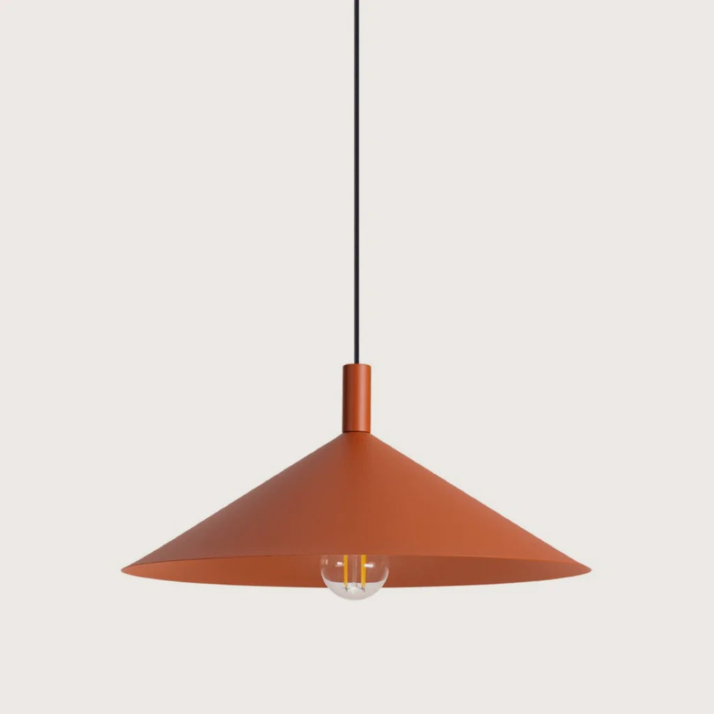 Suspension cône en acier, coloris ocre rouge (1 lumière – Ø 40 cm)