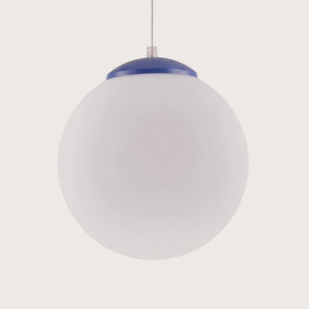 Suspension globe en verre opalin, coloris outremer (Ø 30 cm)