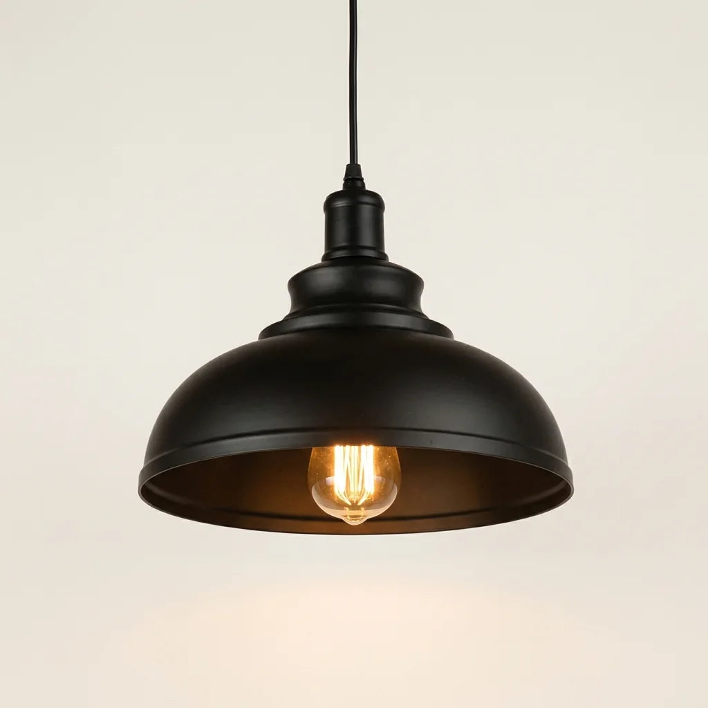 Suspension industrielle dôme noir avec ampoule Edison