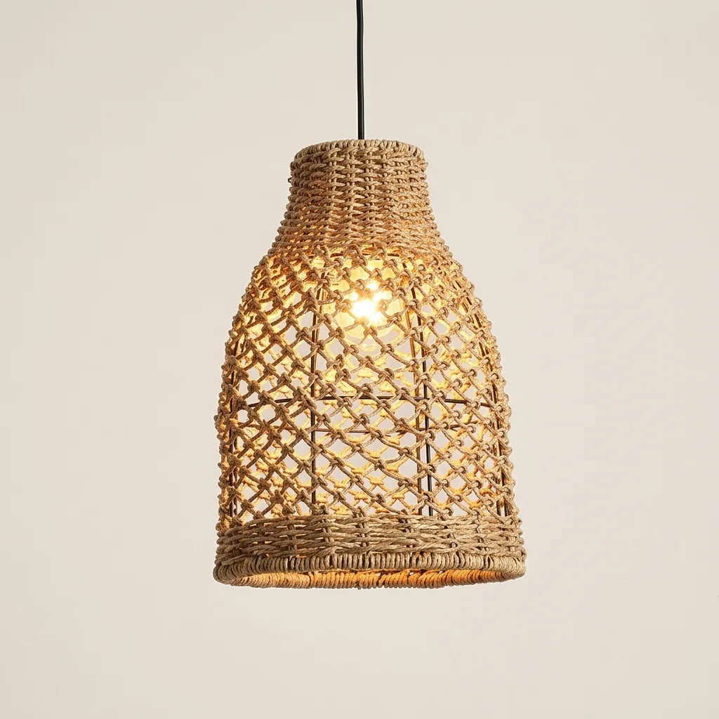 Suspension en bambou tressé en forme de cloche, forme C