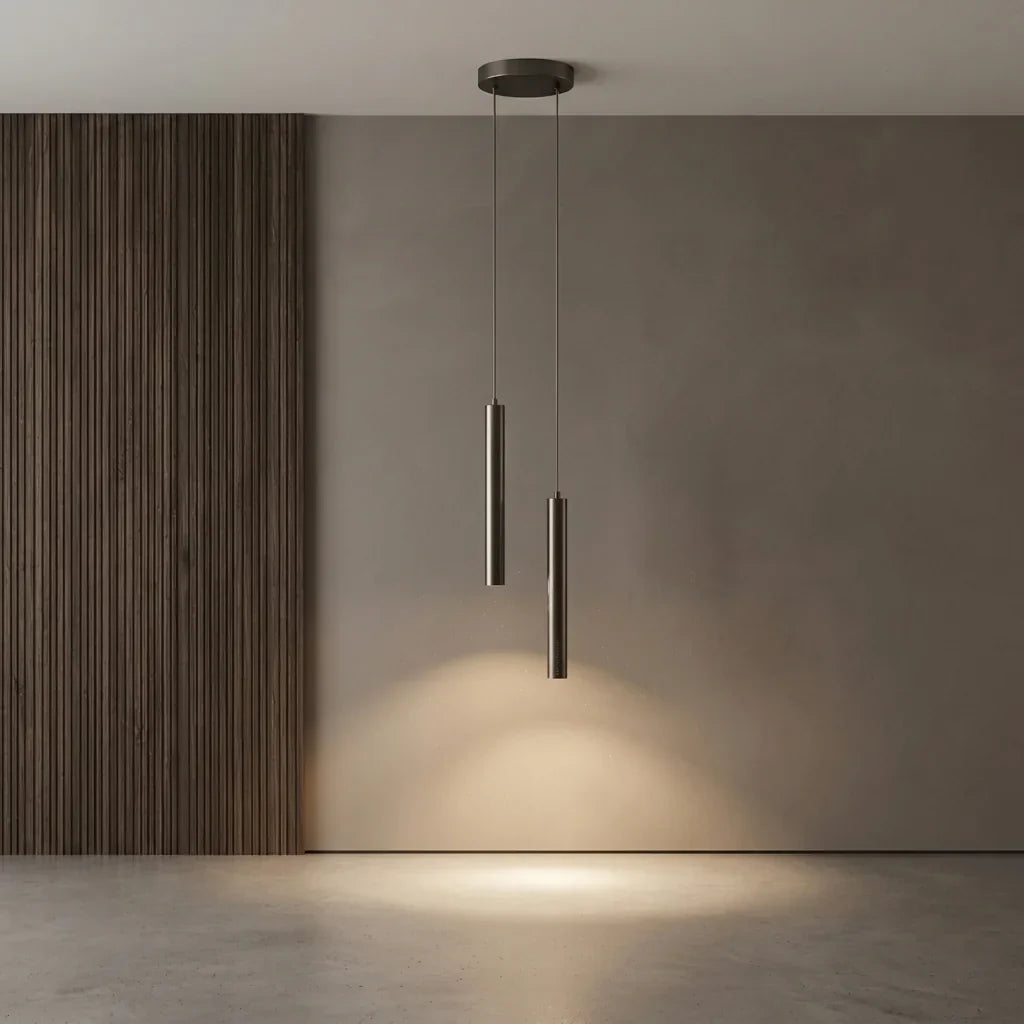 Suspension tube noir à deux têtes dans un intérieur minimaliste