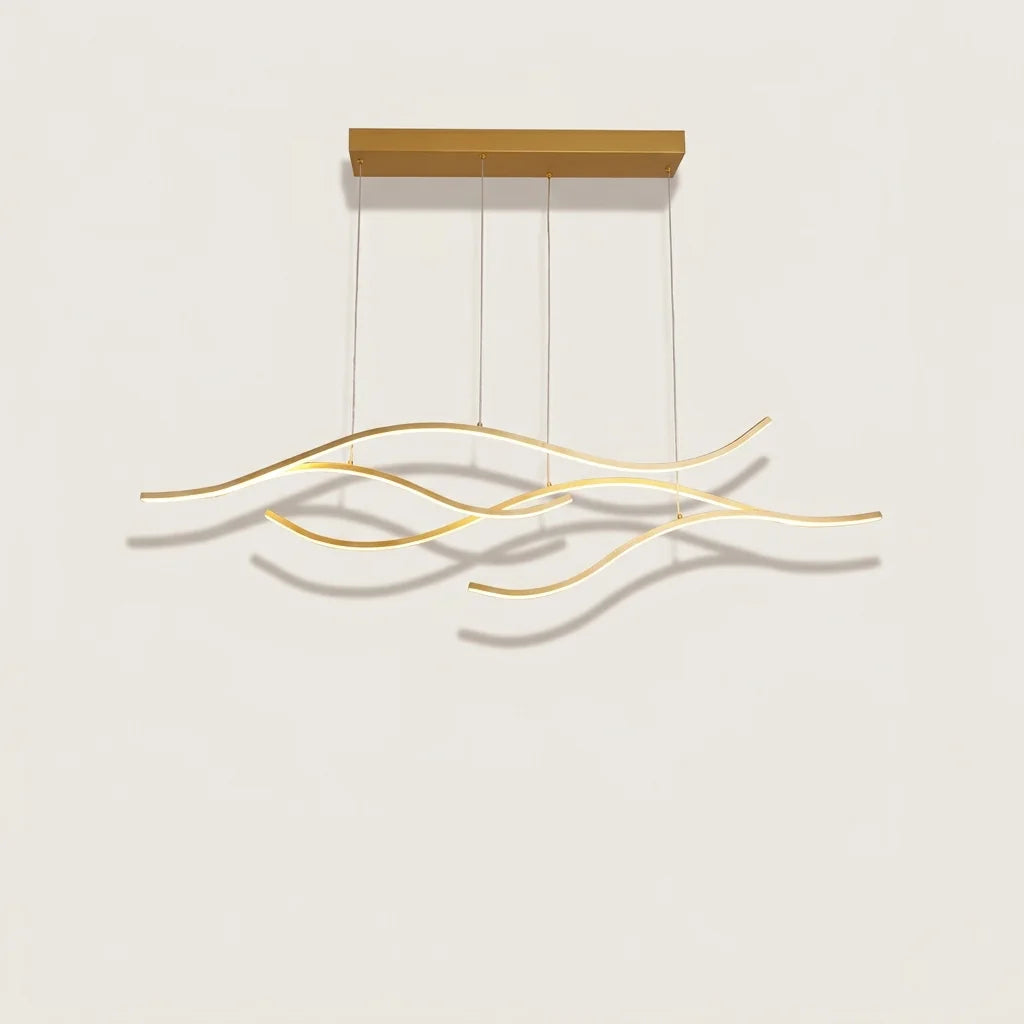Suspension LED vagues dorée 120 cm, quatre rubans ondulés