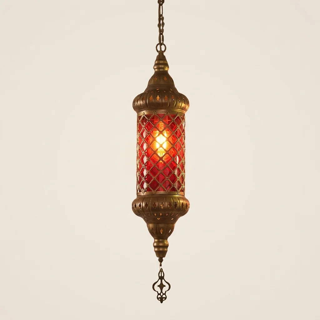 Suspension marocaine en verre rouge et métal ciselé bronze