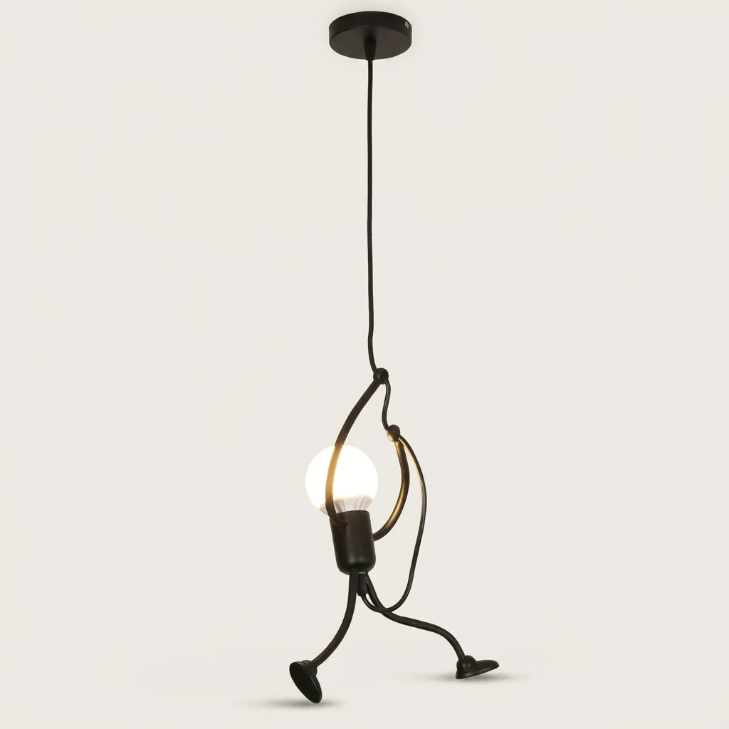 Suspension personnage grimpeur en fer noir, 1 bras
