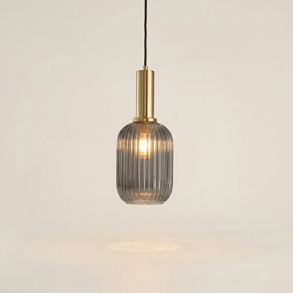 Petite suspension cylindre en verre strié gris fumé