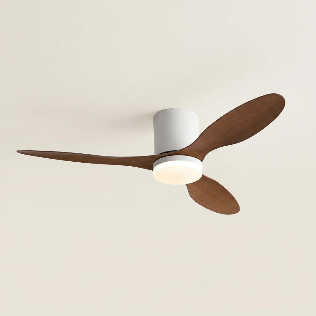Ventilateur de plafond 3 pales, moteur blanc et pales noyer, lumière LED