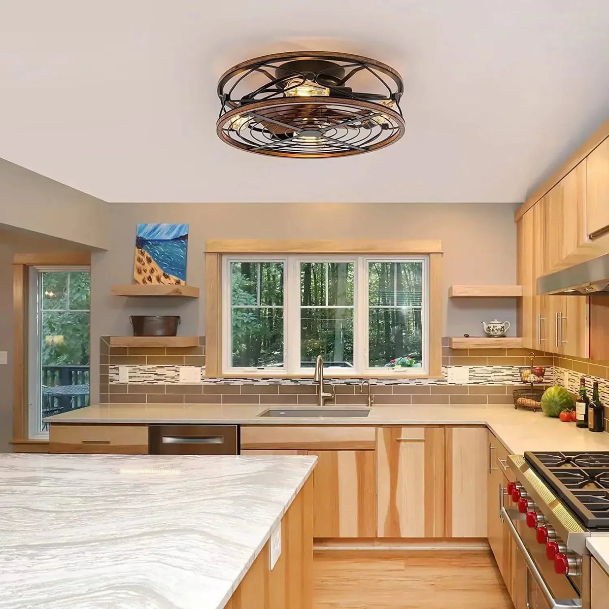 Ventilateur cage dans une cuisine lumineuse